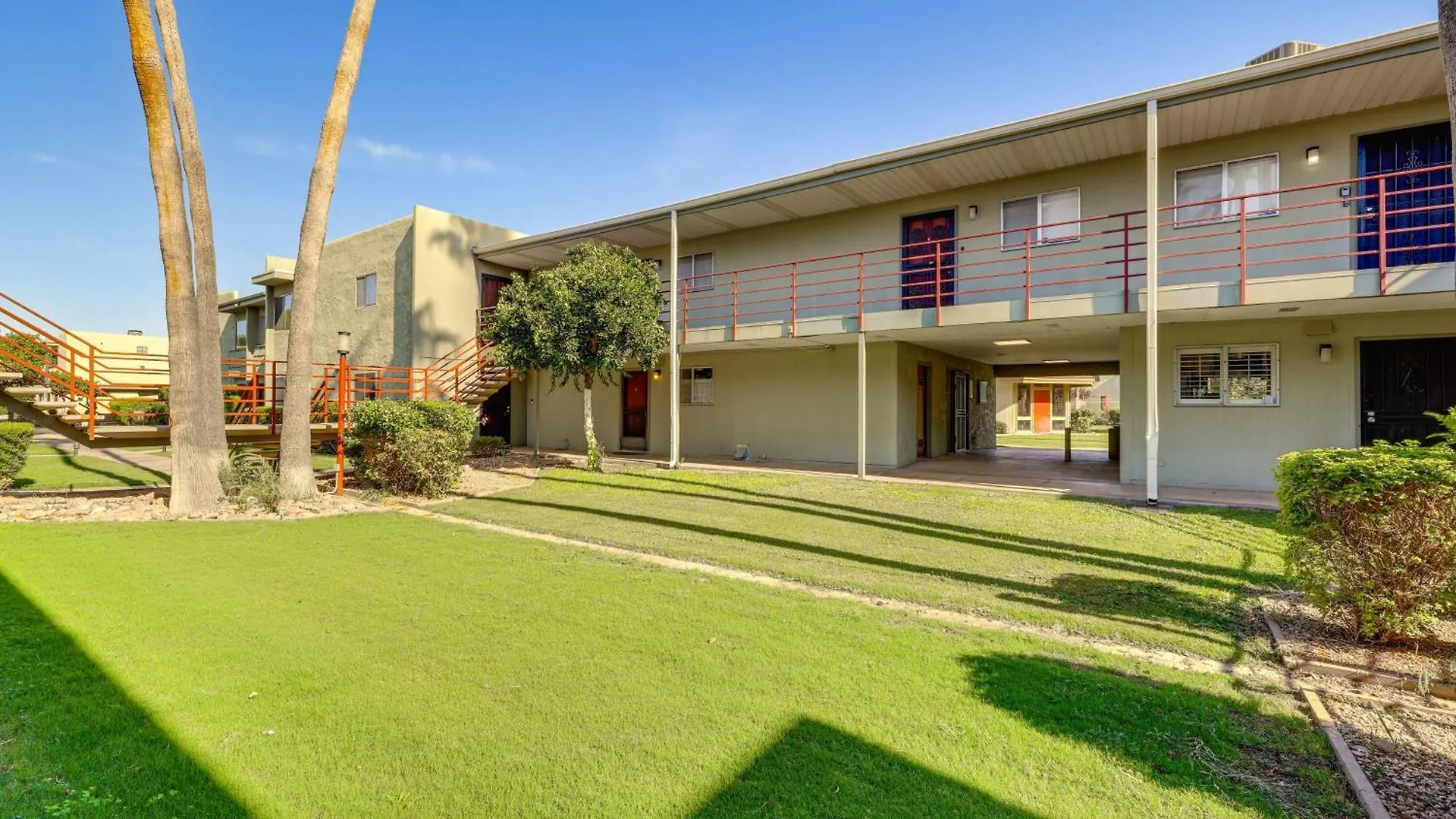 Scottsdale Condo With Pool Walk To Old Town!