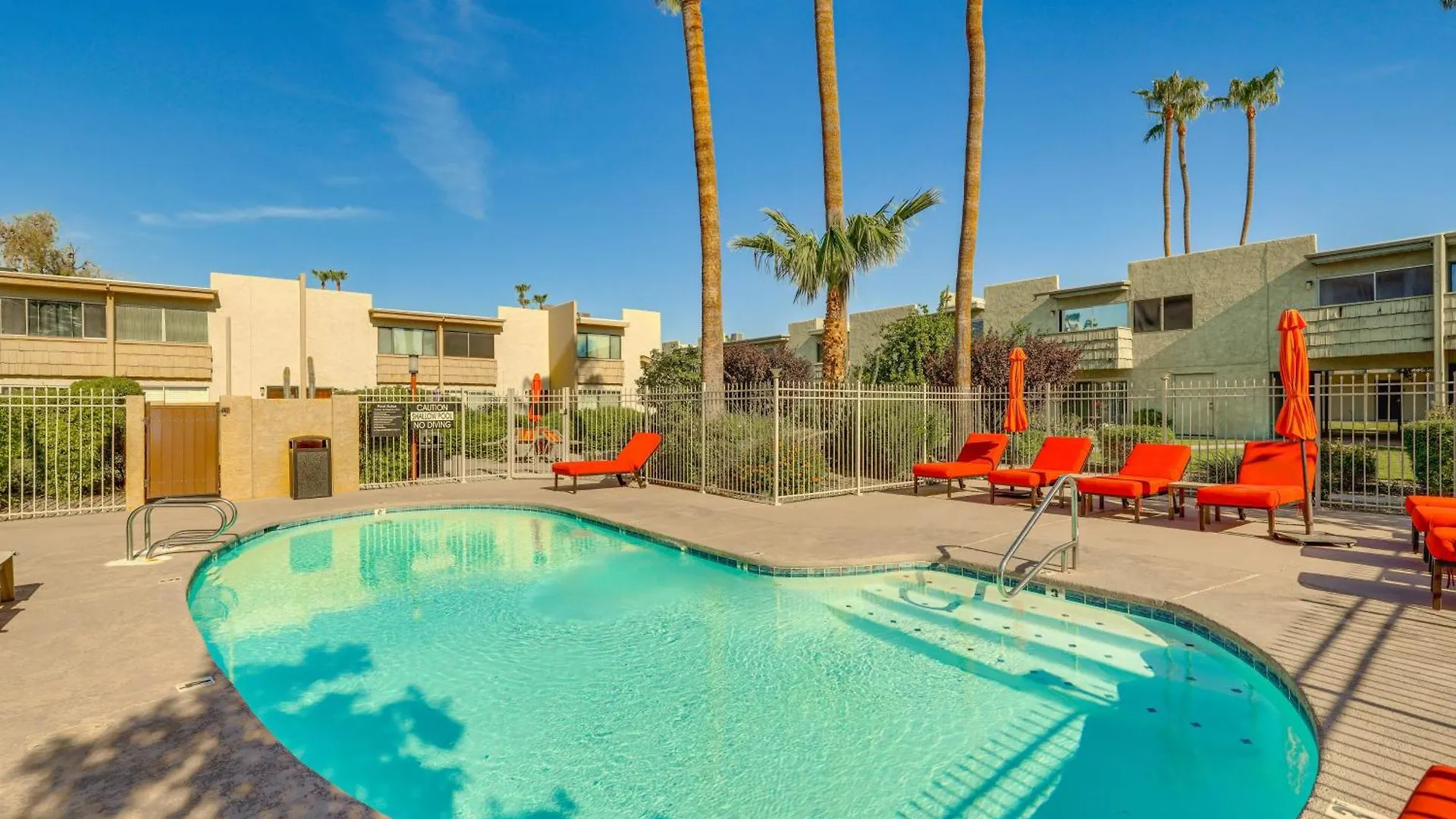Scottsdale Condo With Pool Walk To Old Town! Appartement